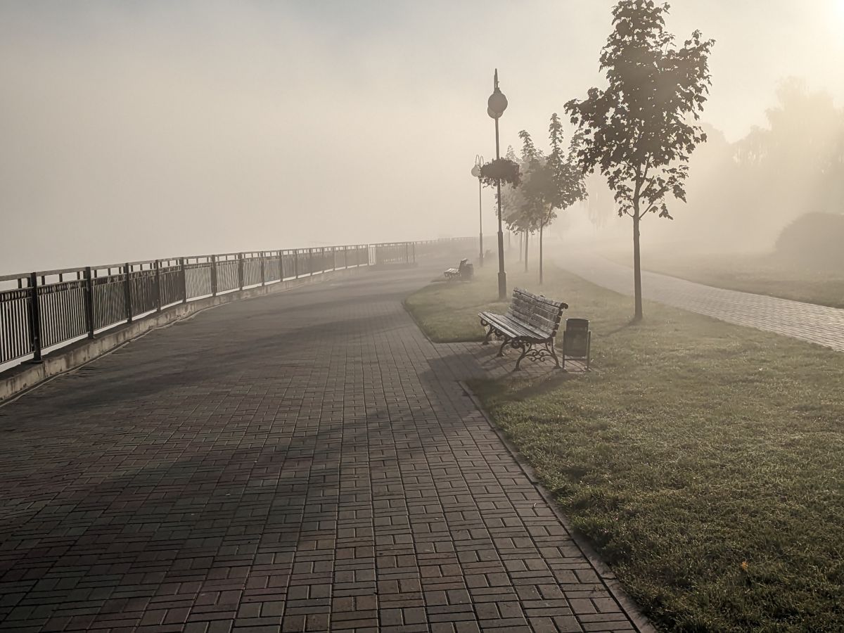 Photographer lonejan, Weather Photos in Khmelnytskyi - Weawow