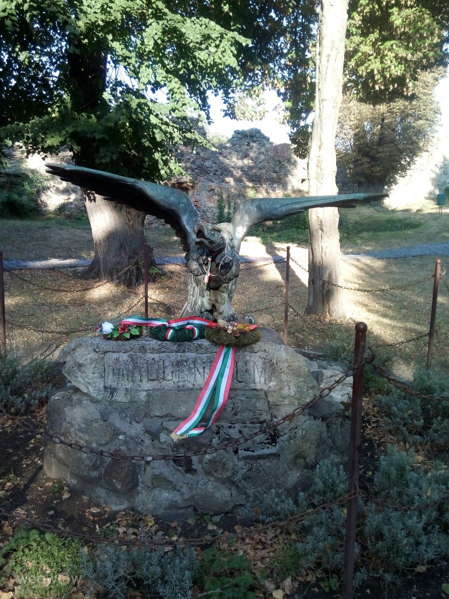 Fotografos ehdd, Fotos do tempo em Uzhgorod - Weawow