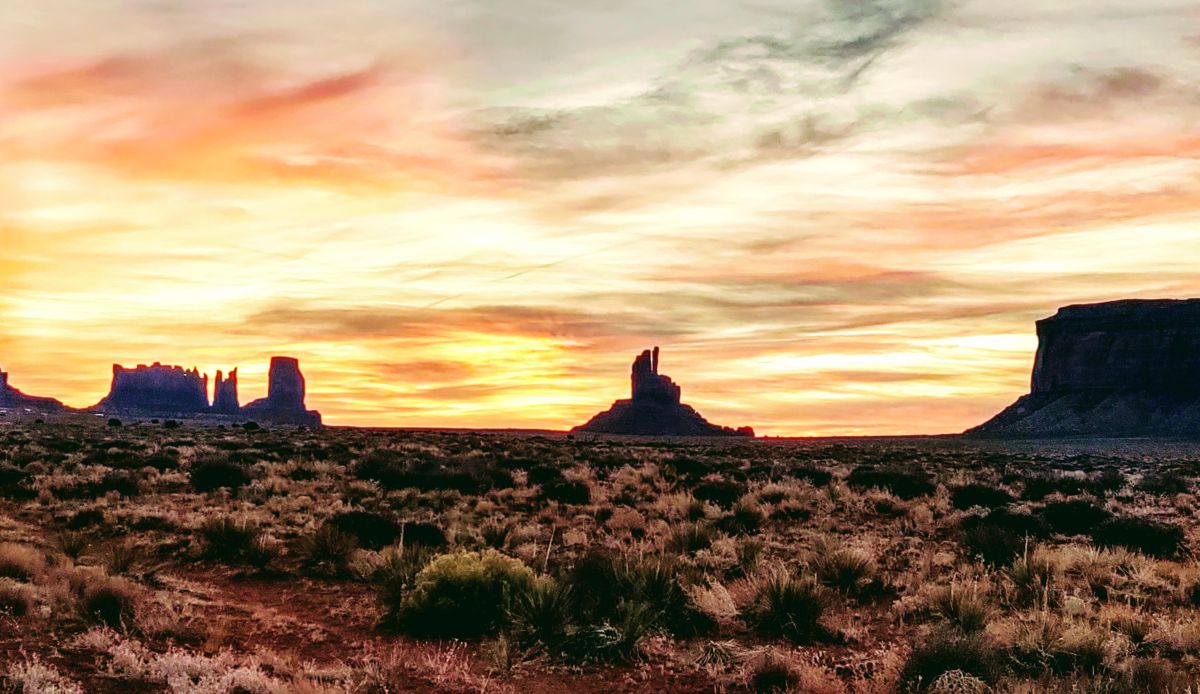 Fotos sobre el clima en Oljato-Monument Valley. Pronósticos del tiempo con hermosas fotos de weawow