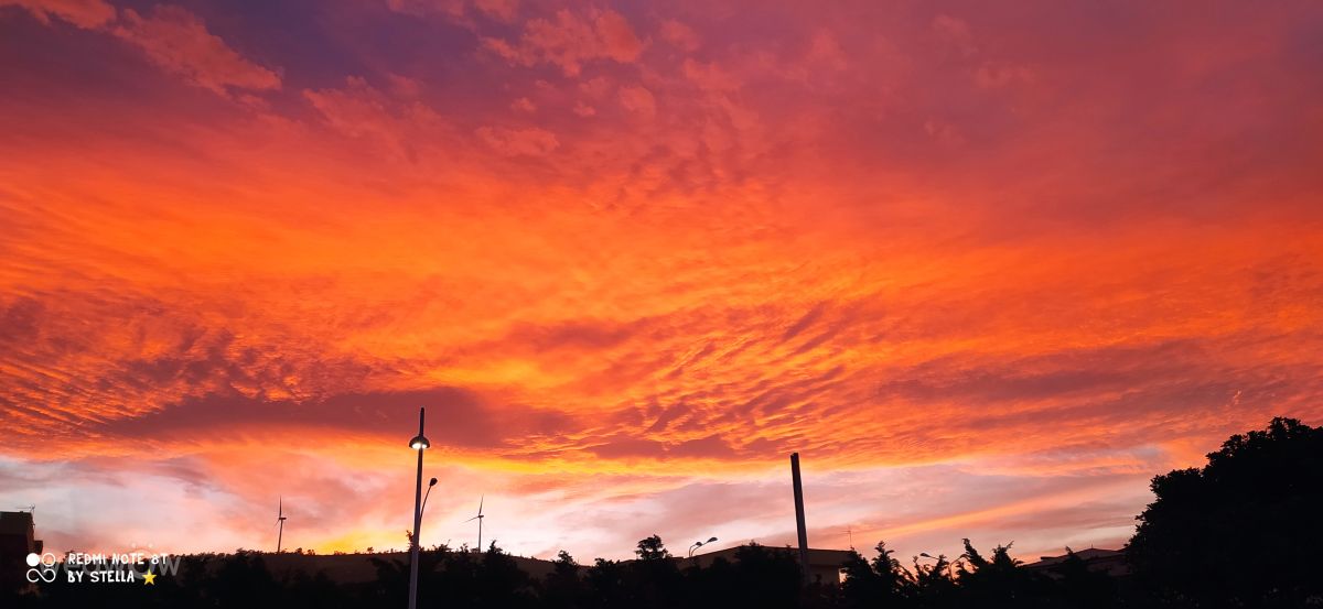 Weather forecasts with beautiful photos by _Stella_