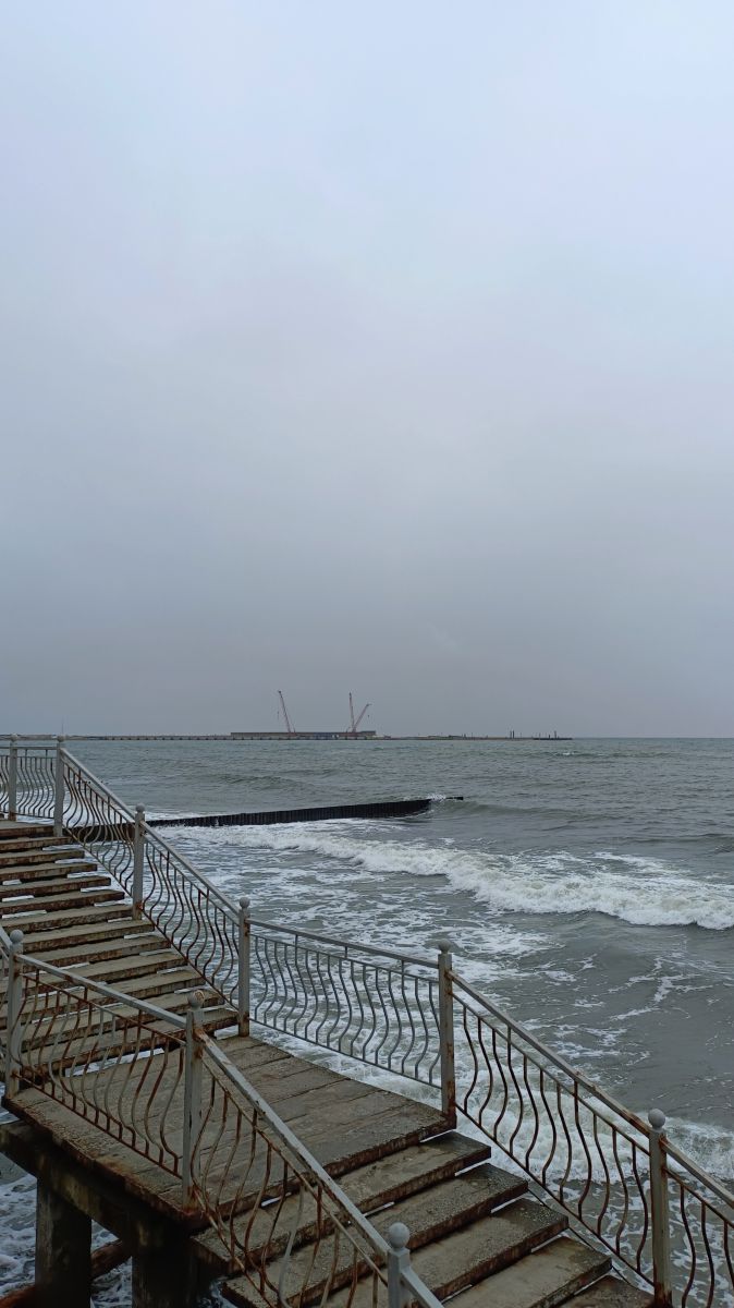 摄影师 Михаил Бондаренко，Pionerskiy的天气照片 - Weawow