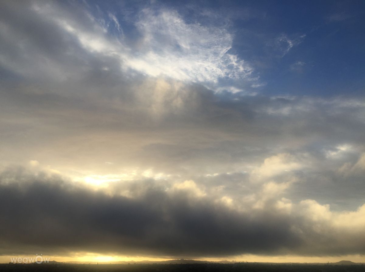 Weather Photos in New Zealand. Weather forecasts with beautiful photos by Cloudscapes