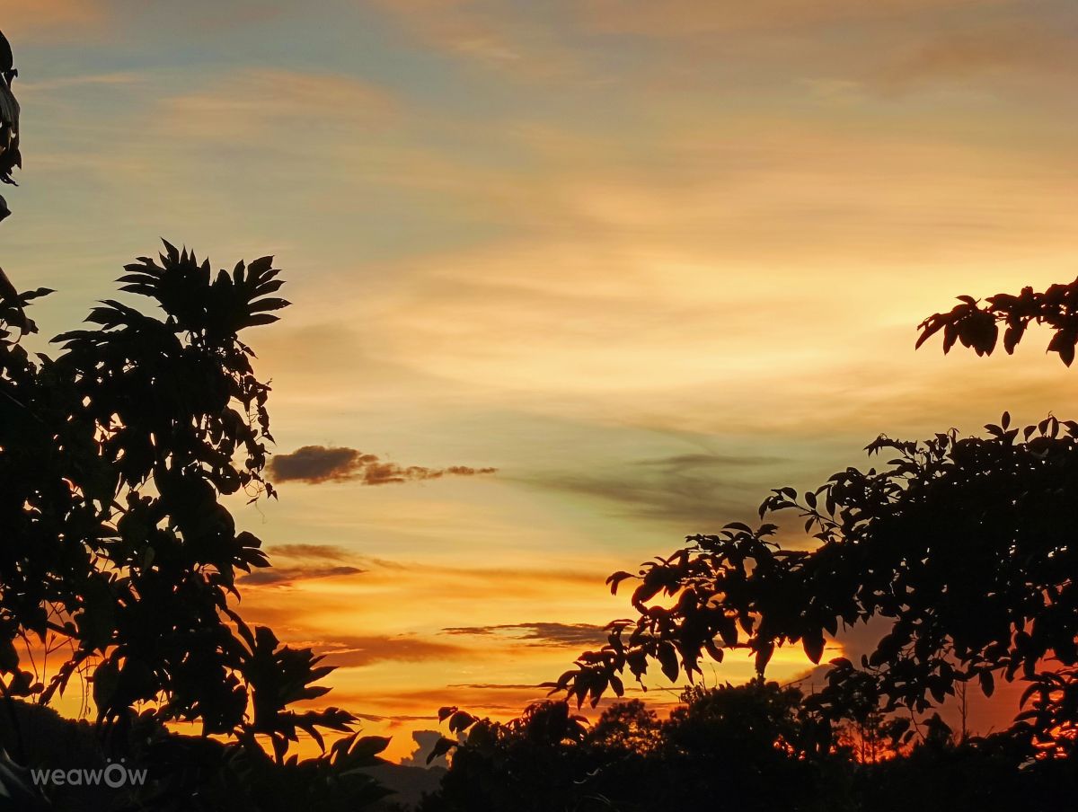 Weather forecasts with beautiful photos by lcruz23