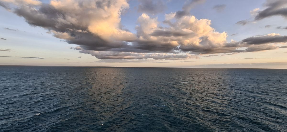 Weather forecasts with beautiful photos by MasterConstantine
