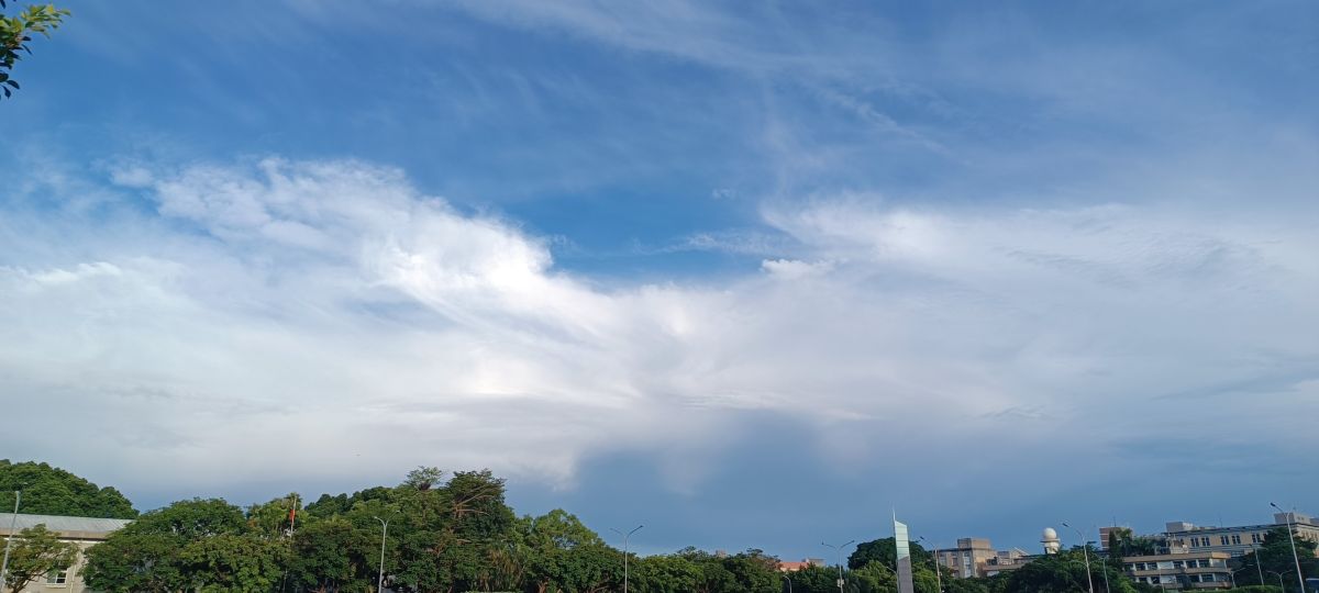 Weather Photos in Taiwan. Weather forecasts with beautiful photos by Seabreeze Li