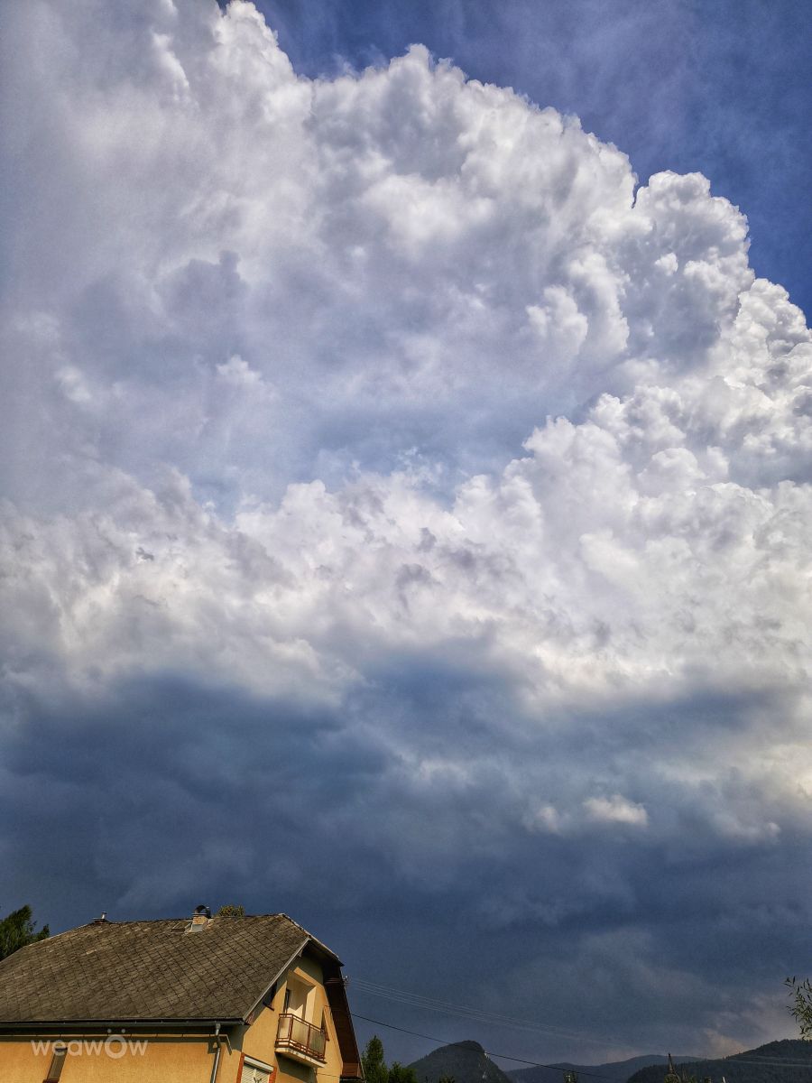 Weather Photos in Višňové. Weather forecasts with beautiful photos by _richardd