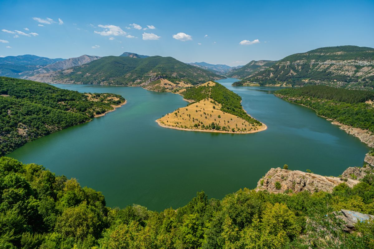 摄影师 niki81vd，The Horseshoe Bend of the Arda River (Star Chitak)的天气照片 - Weawow