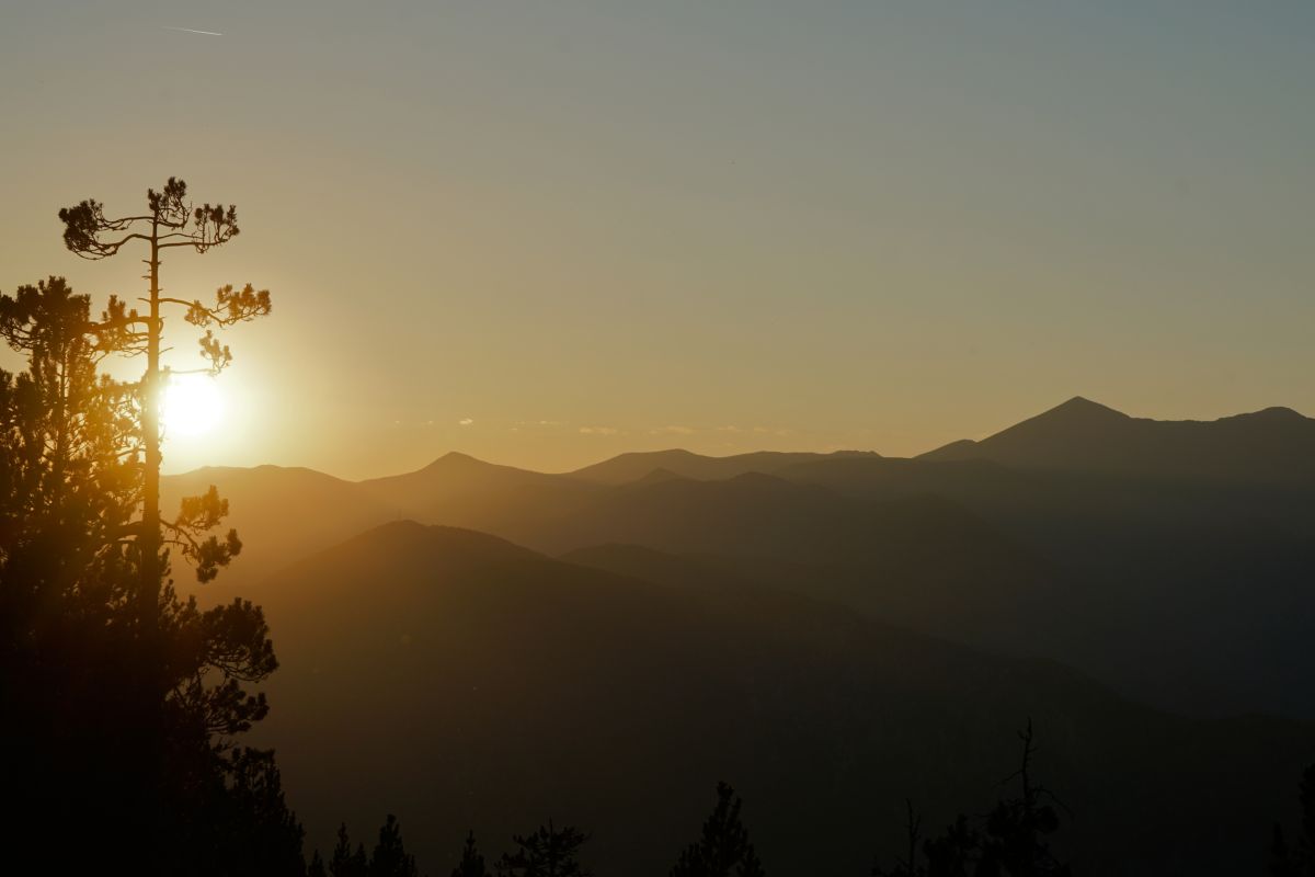 Weather Photos in Andorra. Weather forecasts with beautiful photos by DMitsme