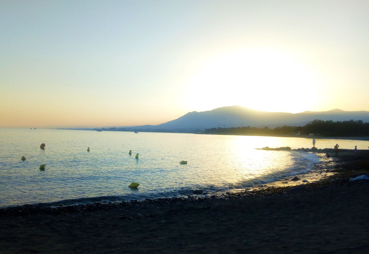 Photographer MarcosCidDaly, Weather Photos in Estepona - Weawow