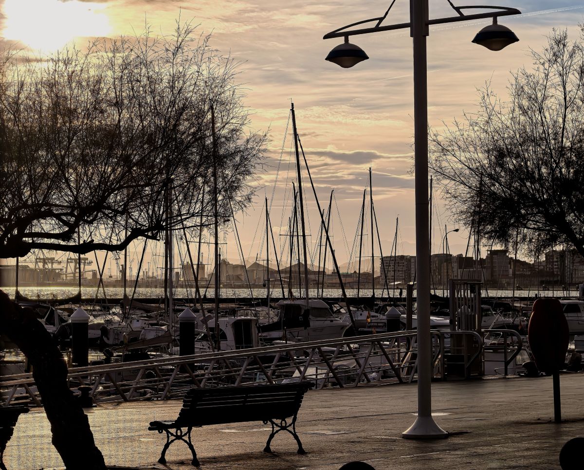 Weather Photos in Santander. Weather forecasts with beautiful photos by Lomarog