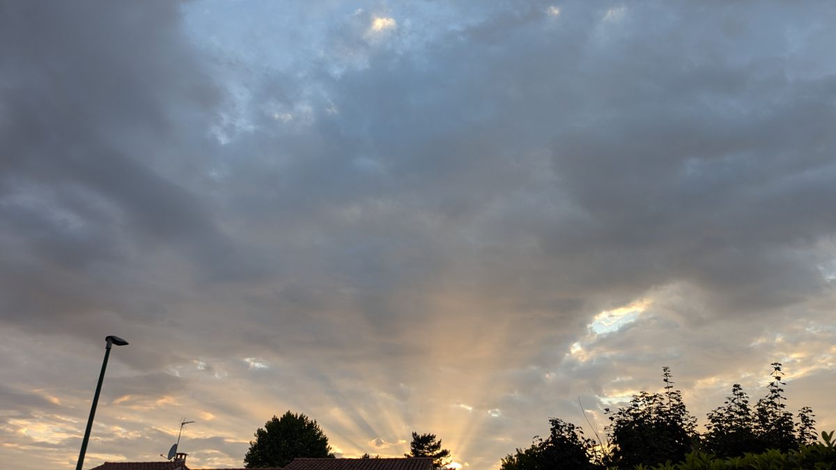 Wetter Photos Cugnaux. Wettervorhersagen mit schönen Fotos von Roytinez31