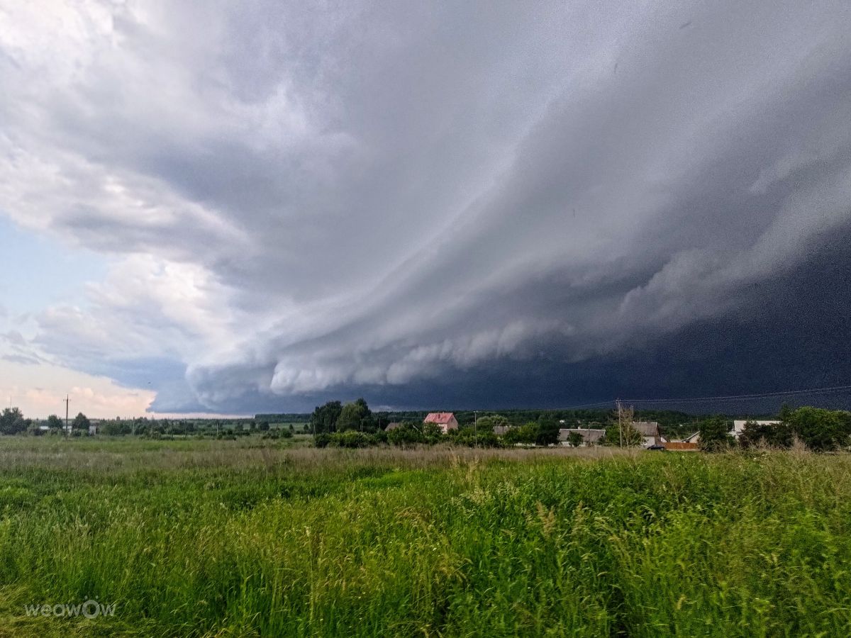 Weather Photos in Pustomyty. Weather forecasts with beautiful photos by Mike Pidhaynyy