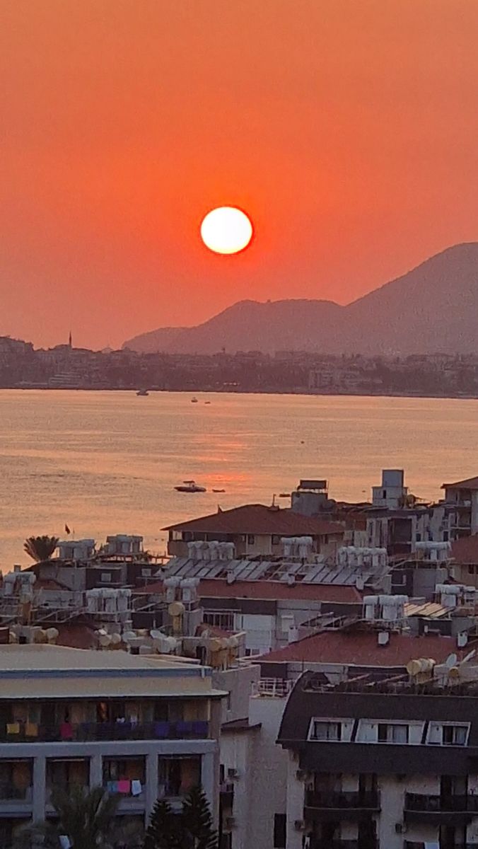 Hình ảnh Thời tiết ở Antalya. Dự báo thời tiết với những bức ảnh đẹp của Camelyon