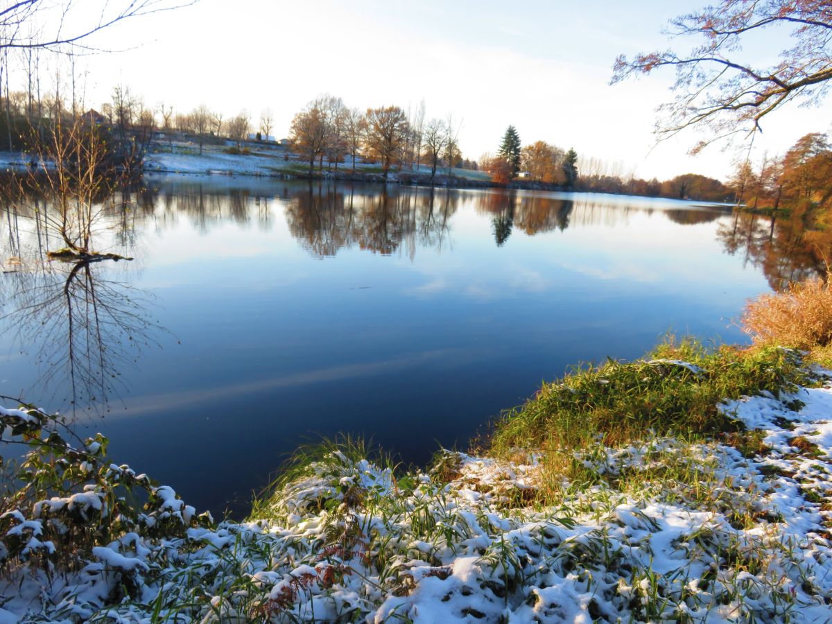 Weather Photos in Le Mayet-de-Montagne. Weather forecasts with beautiful photos by MariePhotos