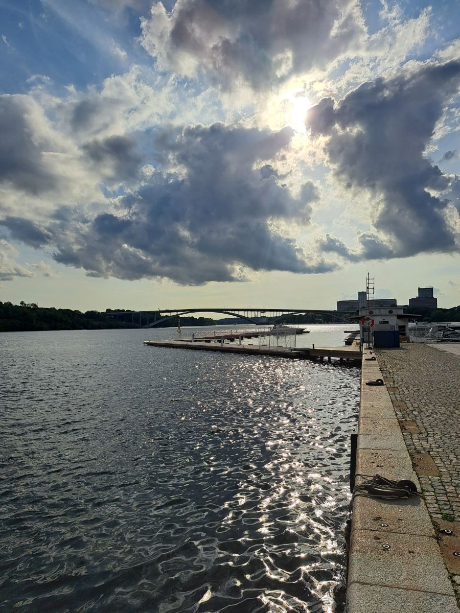 NikolausMinasの美しい写真による天気予報