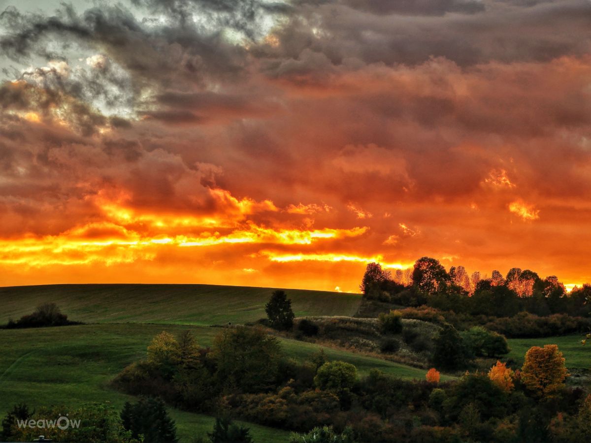 Weather forecasts with beautiful photos by _richardd