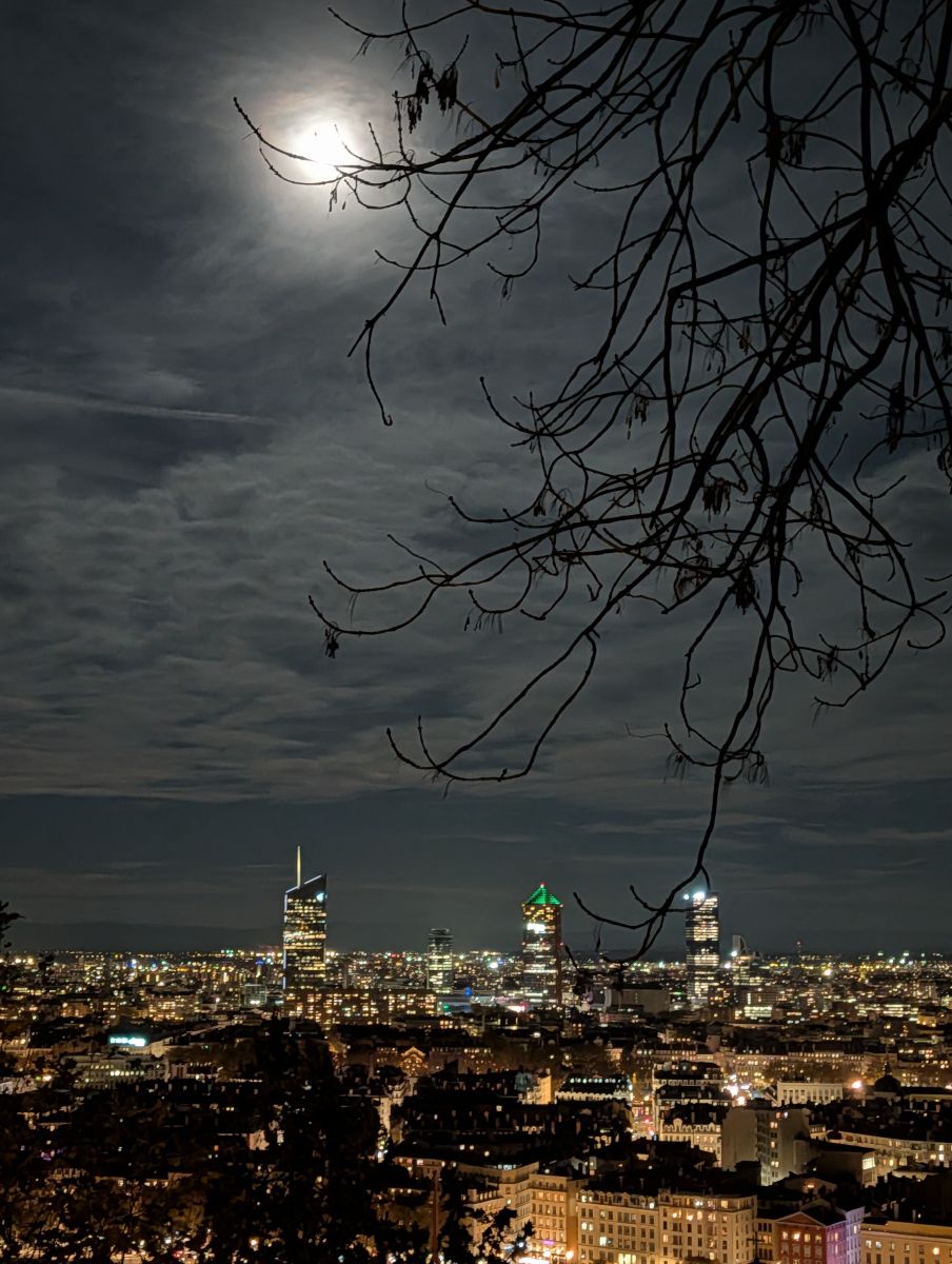Photos météo à Auvergne-Rhône-Alpes. Prévisions météo avec de superbes photos de Yvus