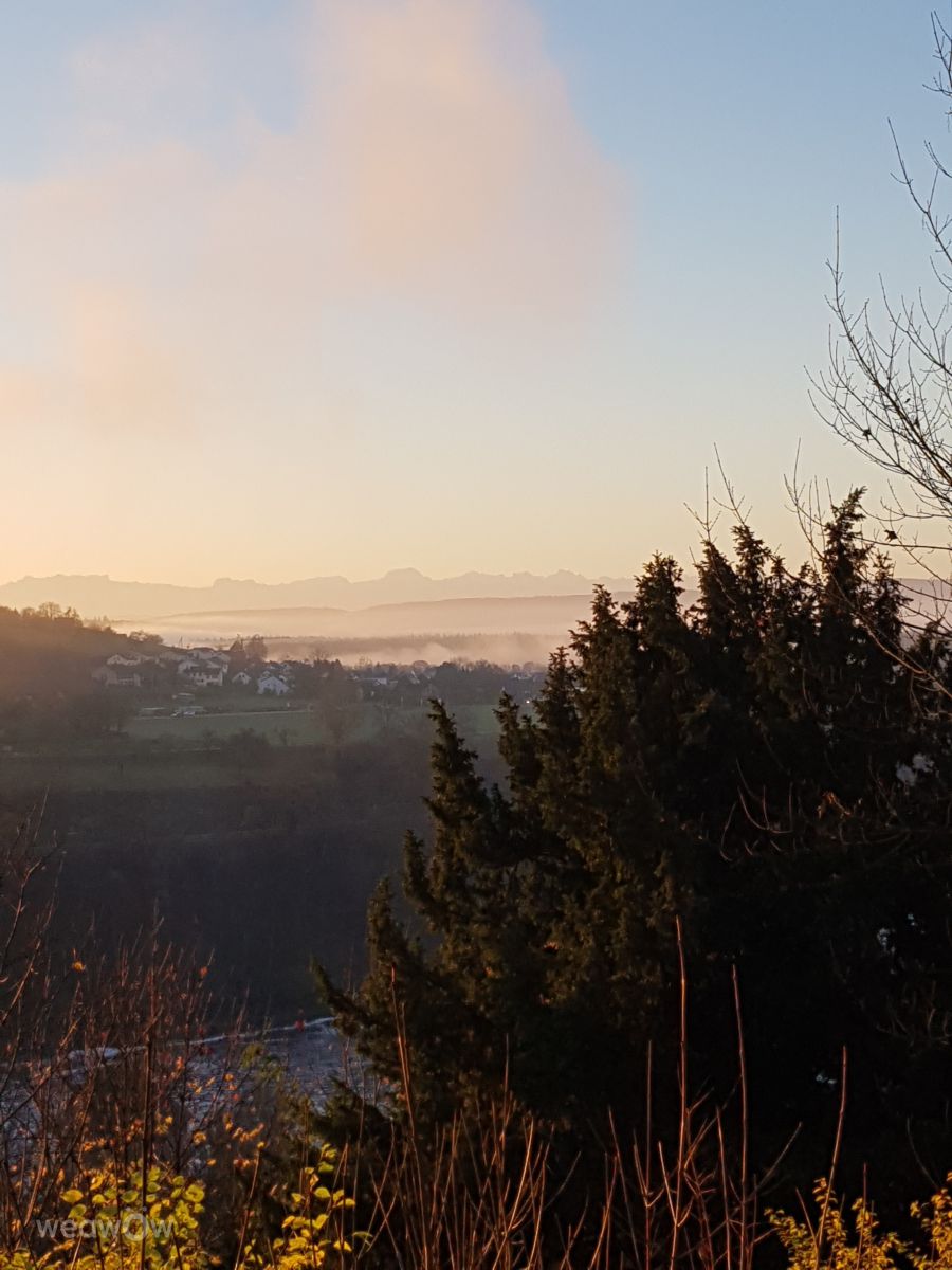 摄影师 aida-khaldi，Neuhausen am Rheinfall的天气照片 - Weawow