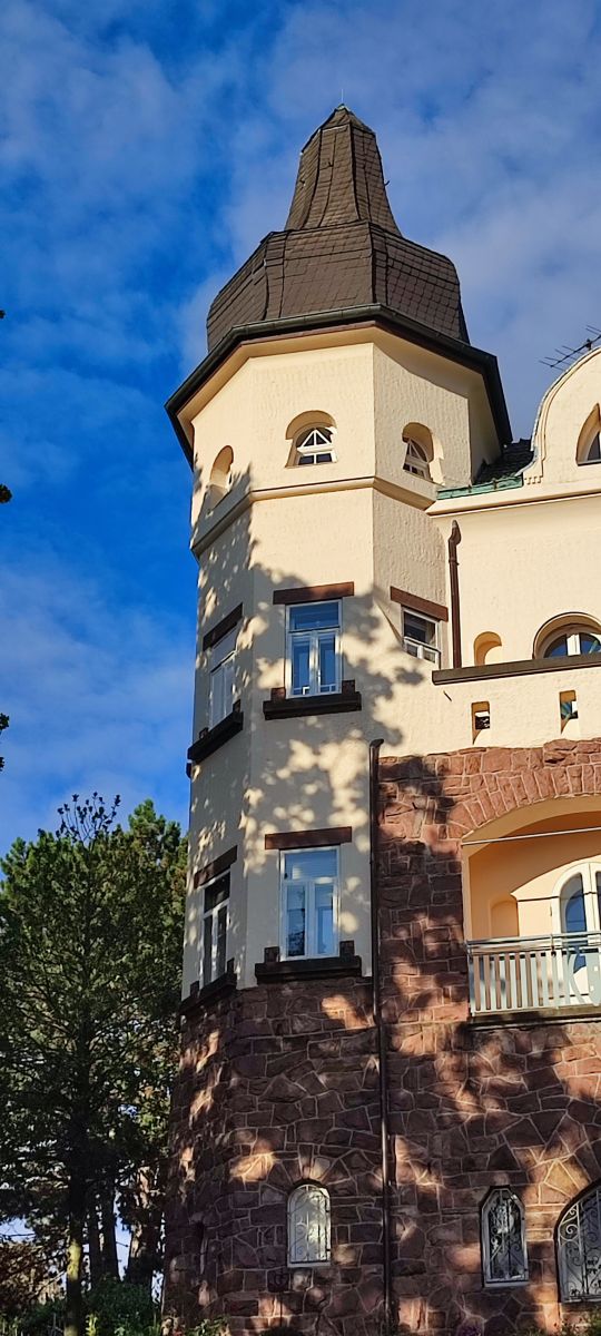 Photographer Tercis, Weather Photos in Ettlingen - Weawow