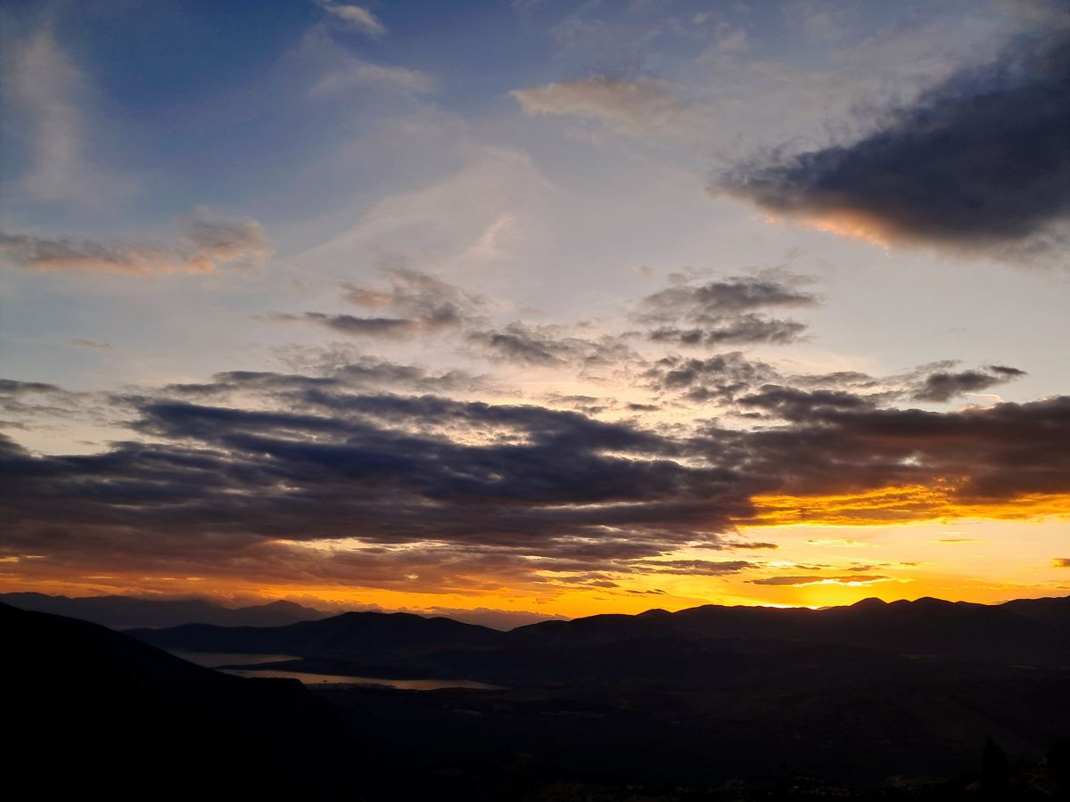 Fotos sobre el clima en Central Greece. Pronósticos del tiempo con hermosas fotos de NoJu
