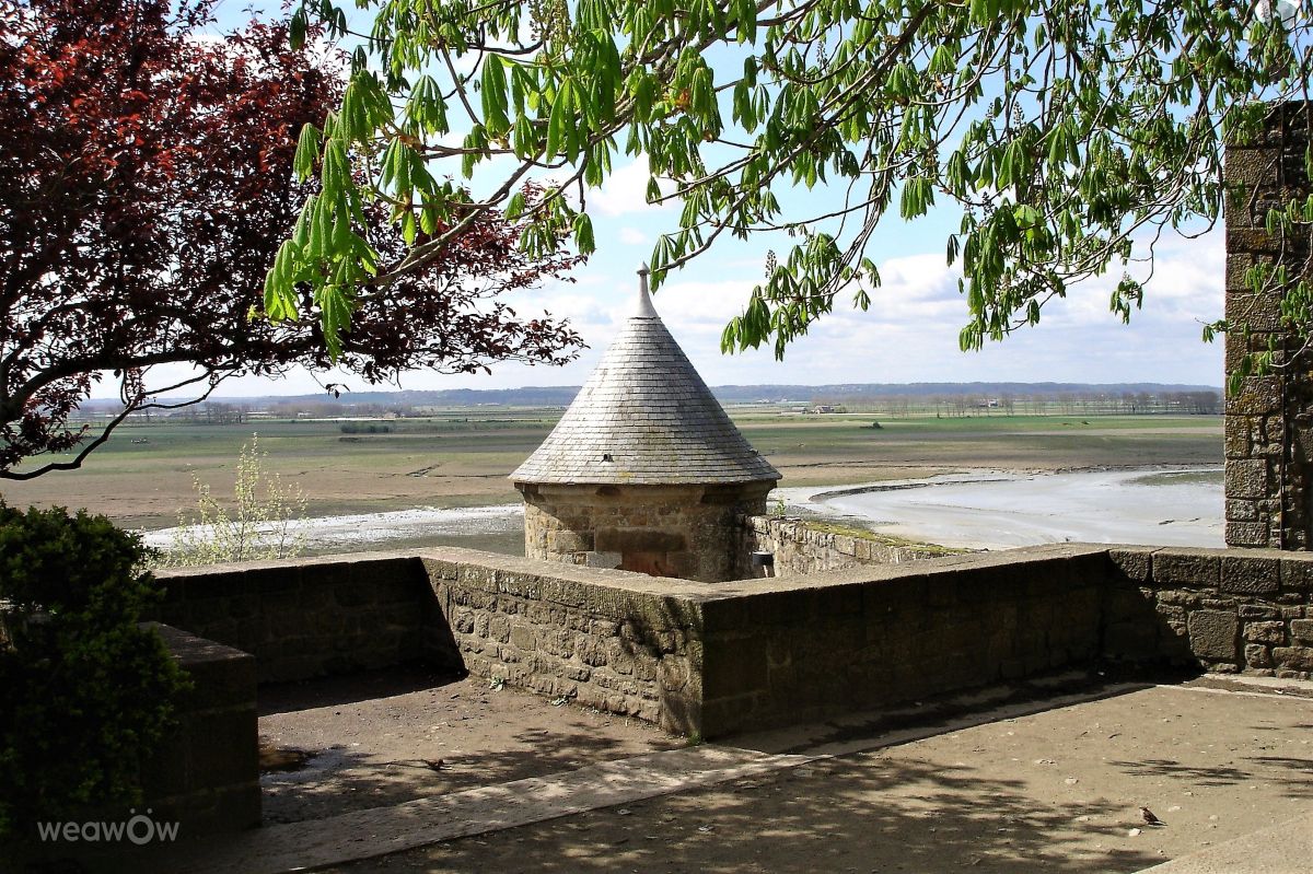 Fotos sobre el clima en Mont Saint-Michel. Pronósticos del tiempo con hermosas fotos de LBNo11FFC