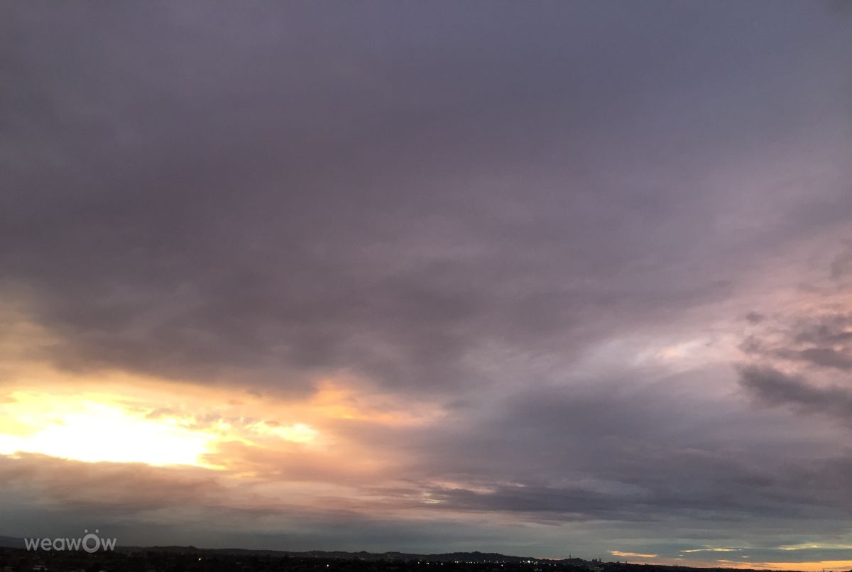Weather Photos in New Zealand. Weather forecasts with beautiful photos by Cloudscapes
