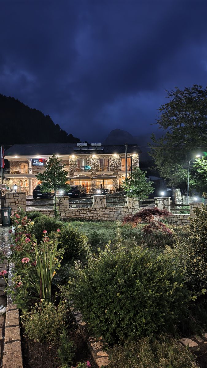 Weather Photos in Albania. Weather forecasts with beautiful photos by Sajmir Ahmati