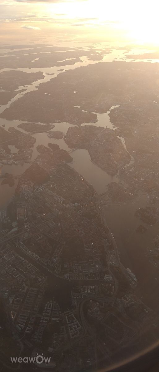 Weather Photos in Sweden. Weather forecasts with beautiful photos by IS-18