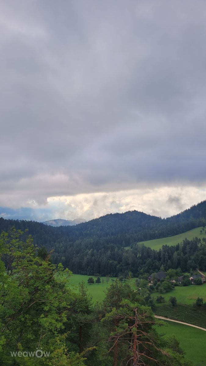 Weather Photos in Slovenia. Weather forecasts with beautiful photos by Tinch85