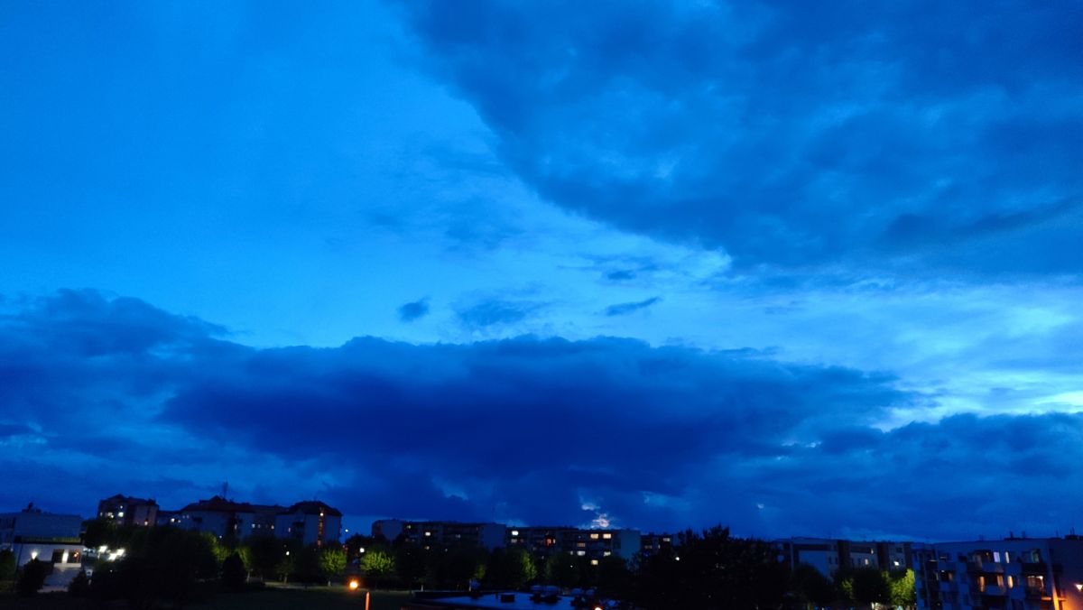 Fotógrafo Romek58, Fotos sobre el clima en Wieluń - Weawow