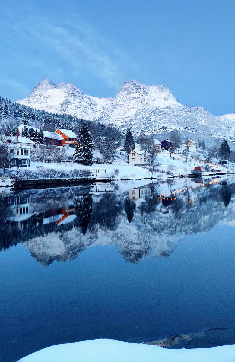 Weather forecasts with beautiful photos by AndrGaev