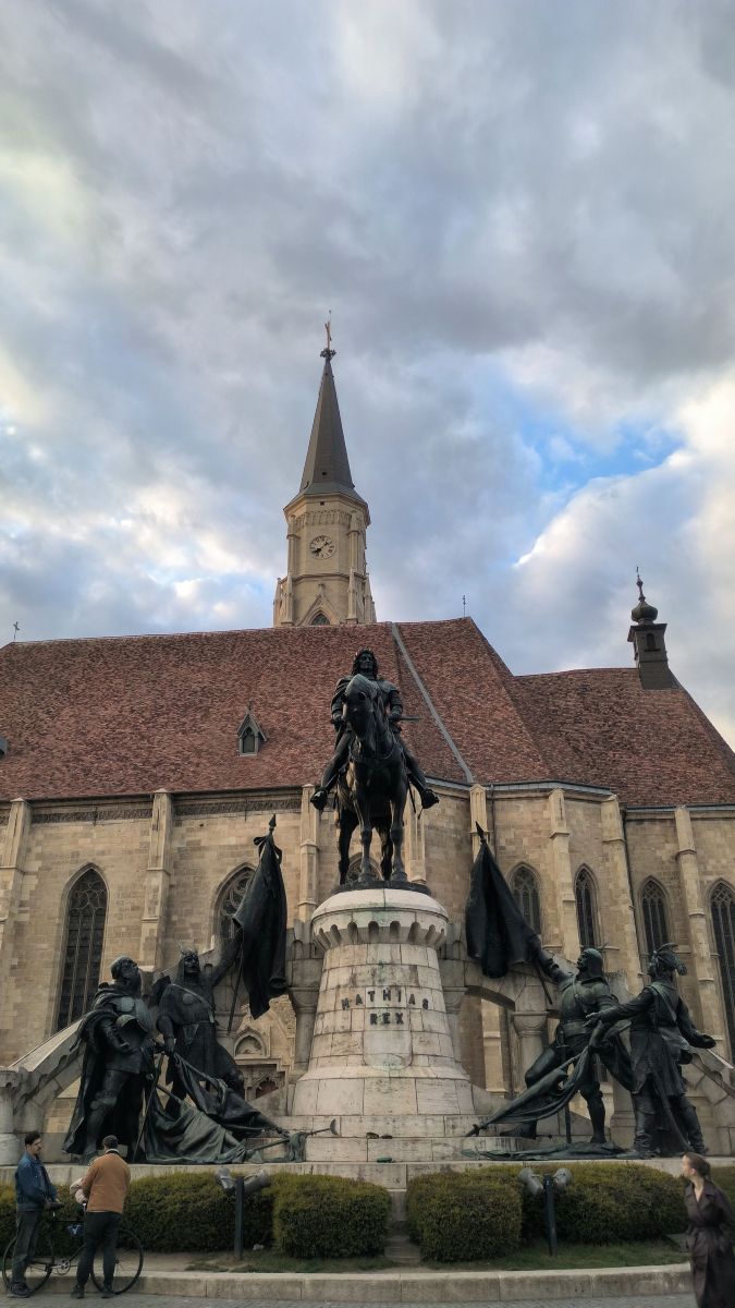 Weather Photos in Cluj-Napoca. Weather forecasts with beautiful photos by YanBog