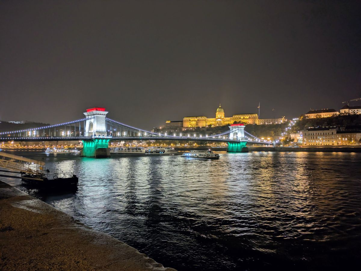 Wetter Photos Budapest. Wettervorhersagen mit schönen Fotos von Viktorija_K