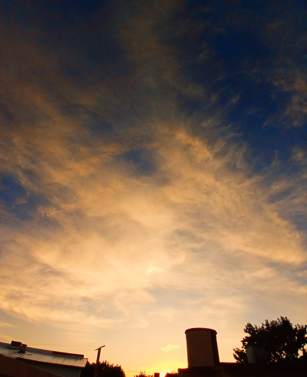 Weather Photos in Olivos. Weather forecasts with beautiful photos by SEBASTIAN14