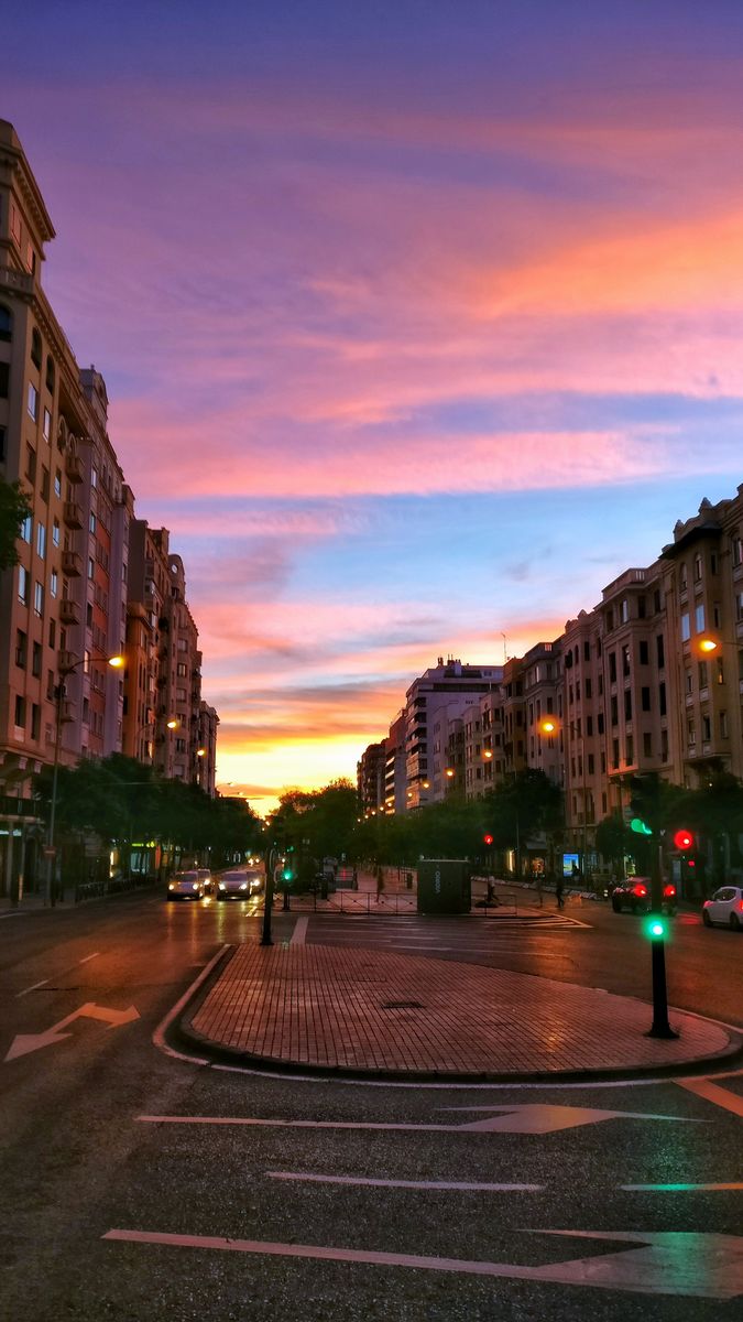Photographer craigchek, Weather Photos in Madrid - Weawow