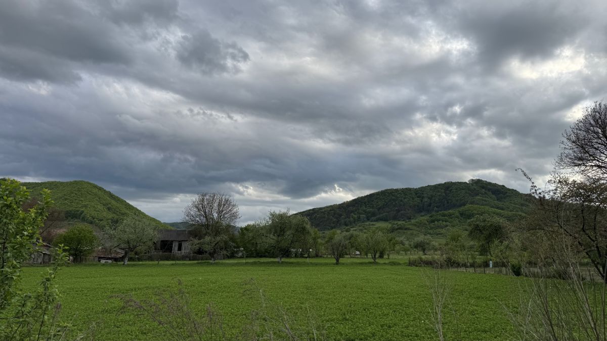 Weather Photos in Sălaj County. Weather forecasts with beautiful photos by mihaiursan