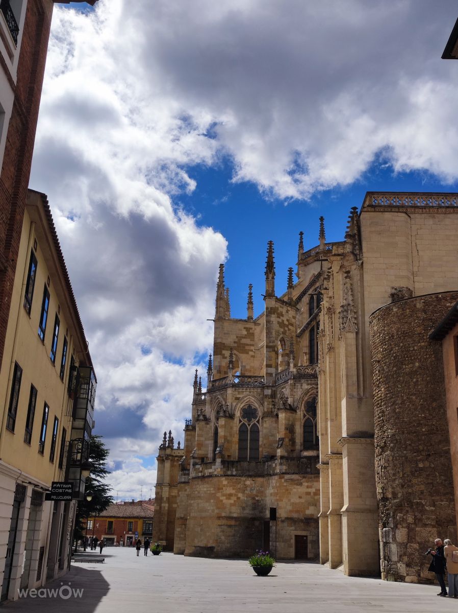 Weather Photos in León. Weather forecasts with beautiful photos by Madea
