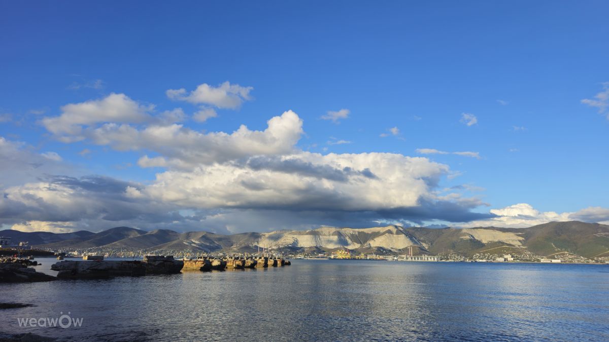 摄影师 Шулико，Novorossiysk的天气照片 - Weawow