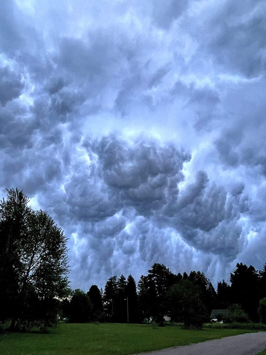 Dmitry8の美しい写真による天気予報