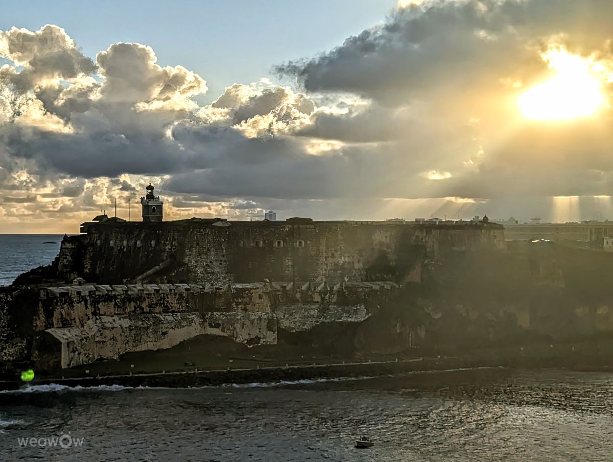 Weather Photos in Puerto Rico. Weather forecasts with beautiful photos by boilerdude
