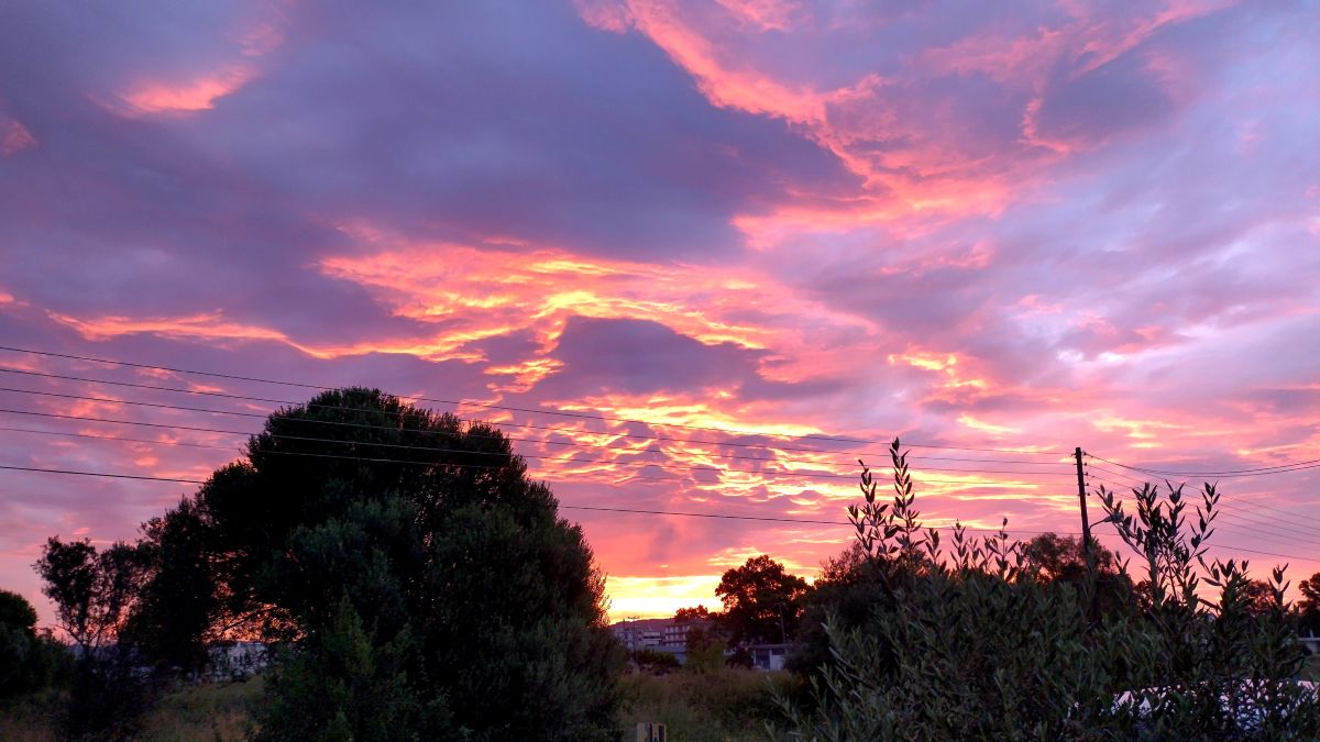 Weather Photos in Pýrgos. Weather forecasts with beautiful photos by Vasilis_Kosmidis