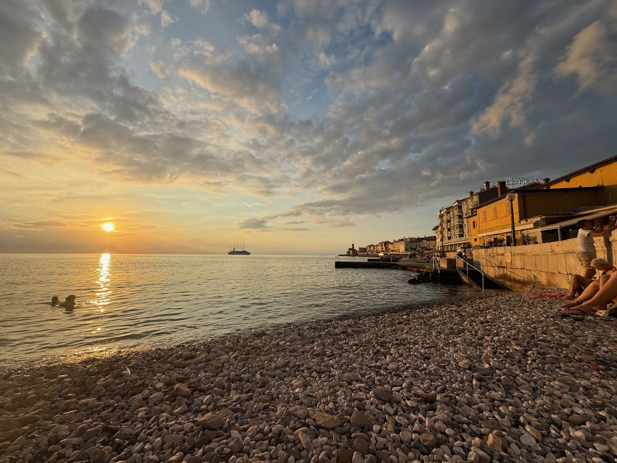 Weather Photos in Piran. Weather forecasts with beautiful photos by Sischmi