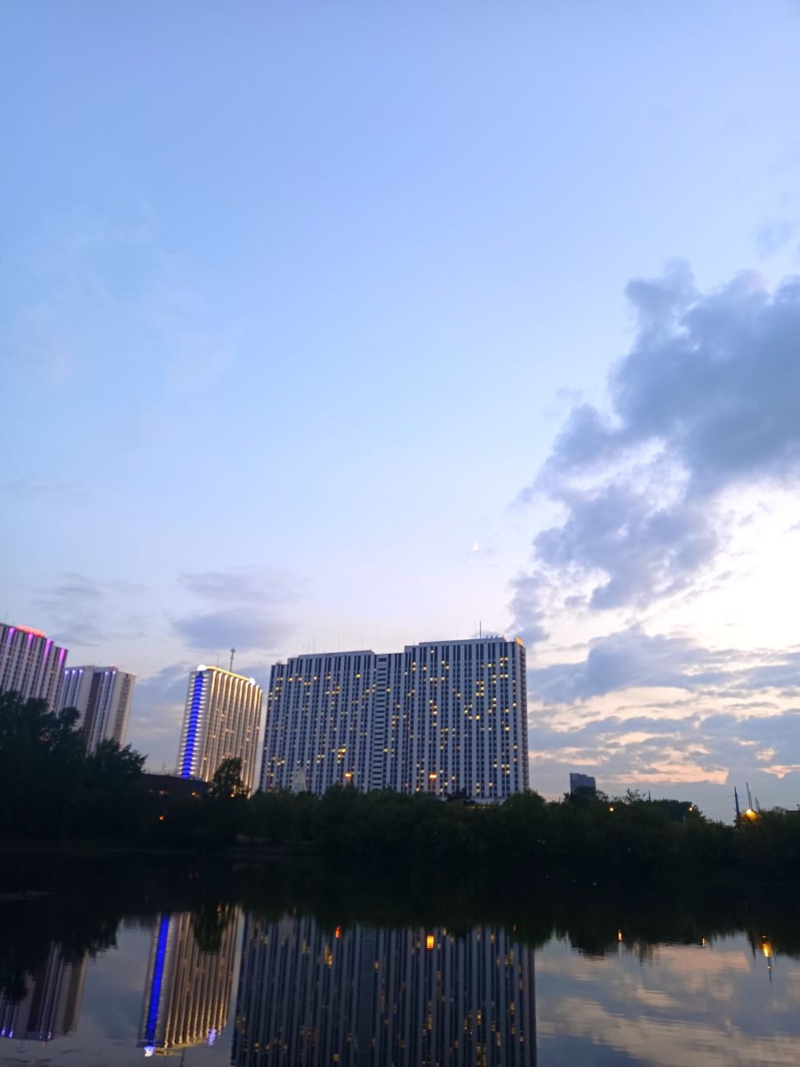 Photographer Amanda_and_Valdemar_Che, Weather Photos in Izmaylovo District - Weawow