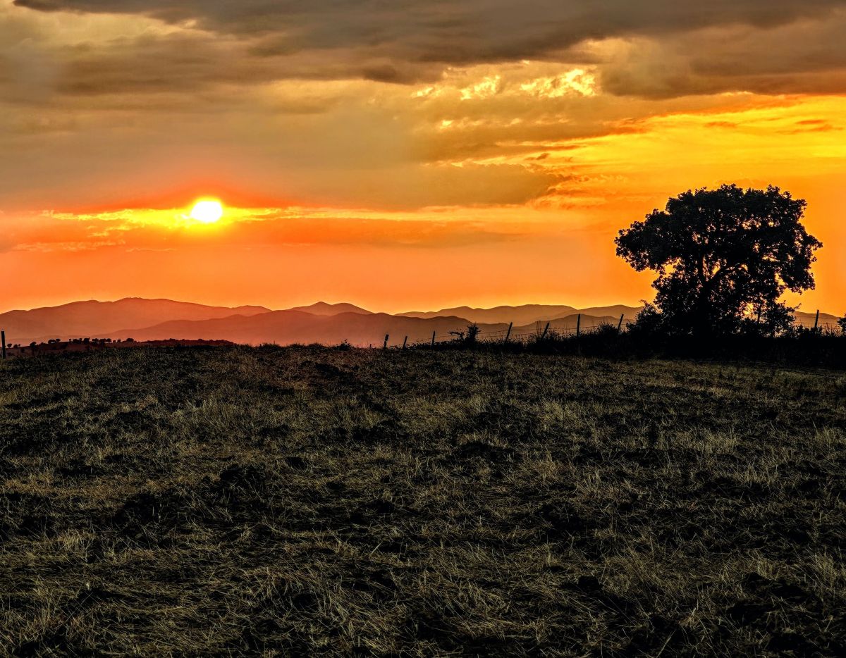 トスカーナ州の天気写真. Kasalindeの美しい写真による天気予報
