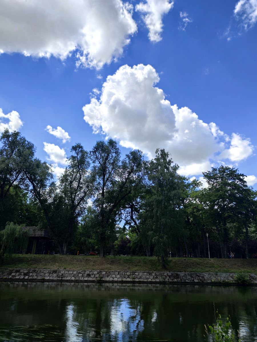 Photos météo à Roumanie. Prévisions météo avec de superbes photos de Lupsaman