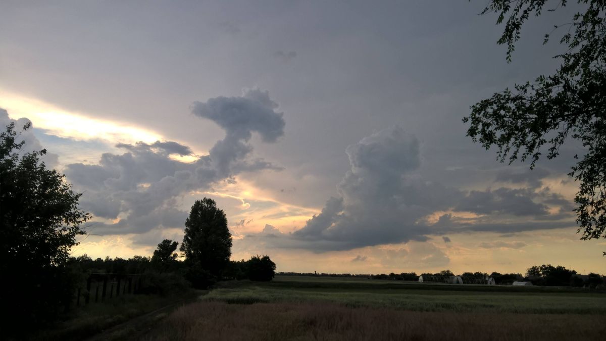 Fotos sobre el clima en Zaporoye. Pronósticos del tiempo con hermosas fotos de Miller-black