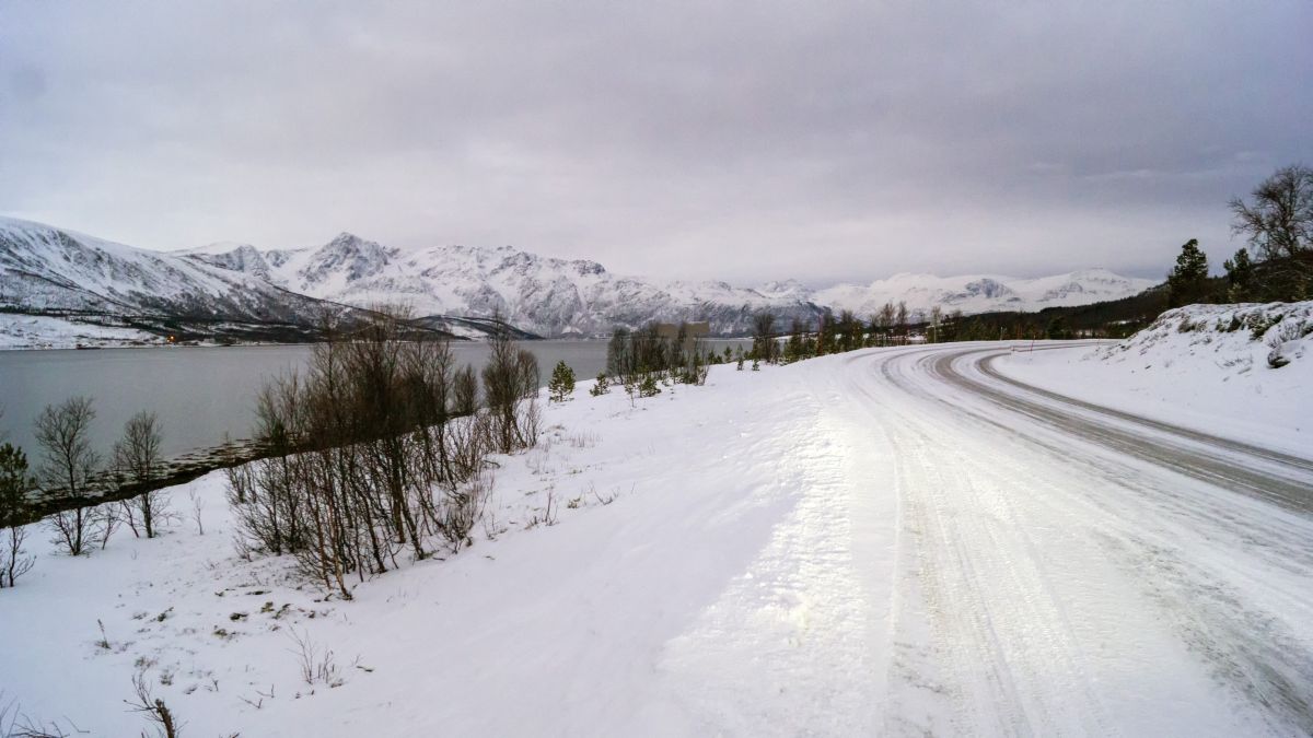 Weather forecasts with beautiful photos by Fon_Tunnissen