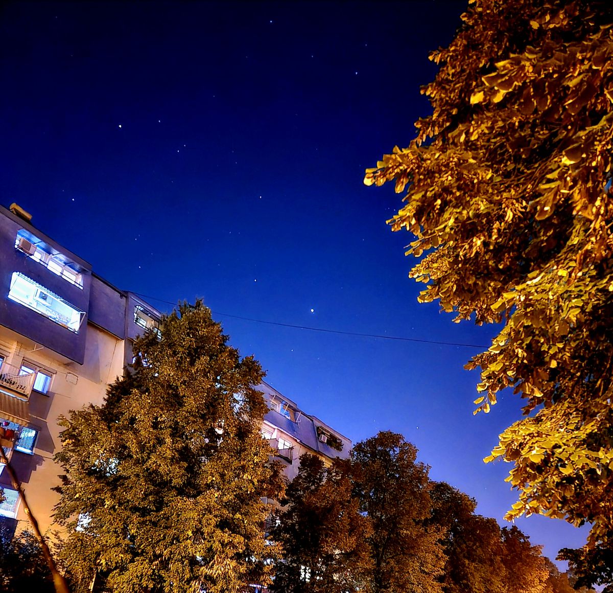 Aleksandar Spasovskiの美しい写真による天気予報