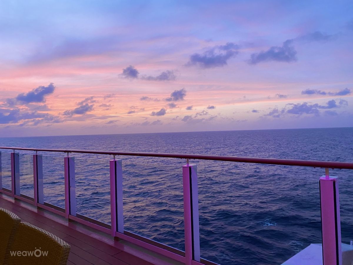 Weather forecasts with beautiful photos by LadyLesa