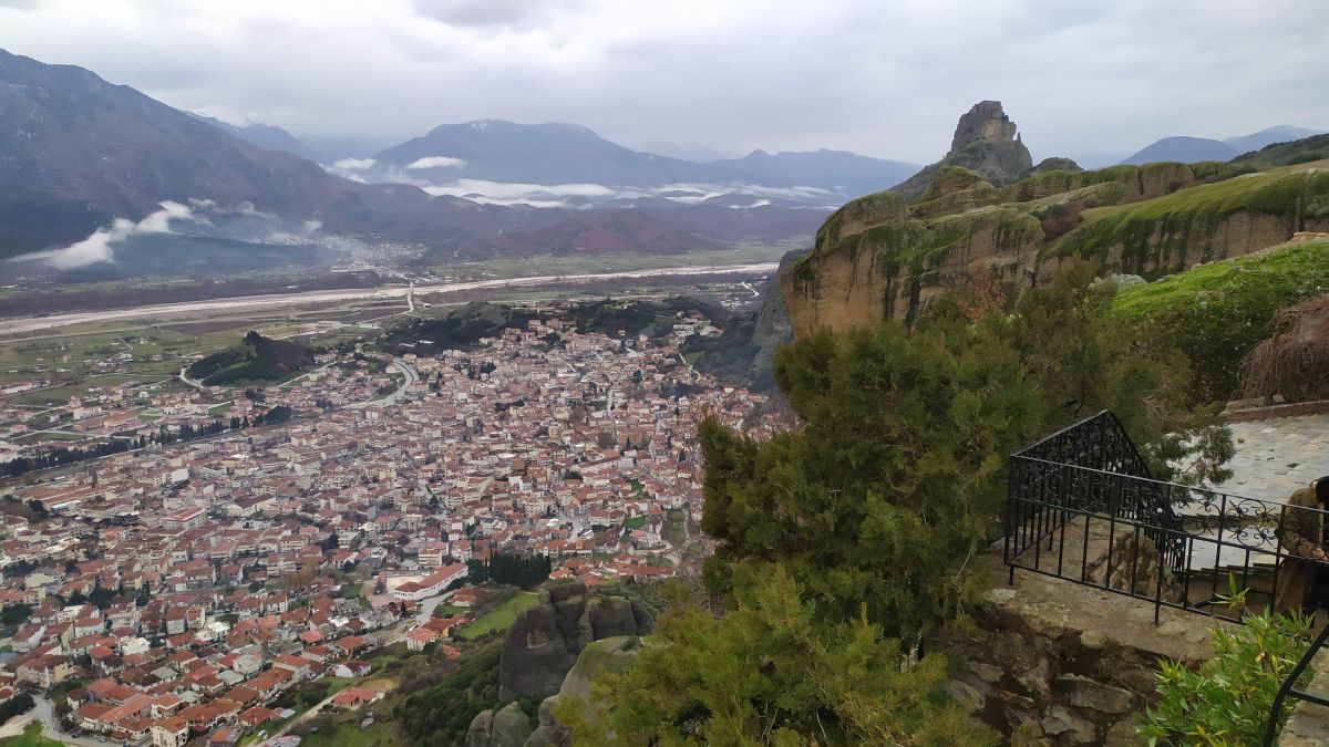 Weather Photos in Thessaly. Weather forecasts with beautiful photos by atomo